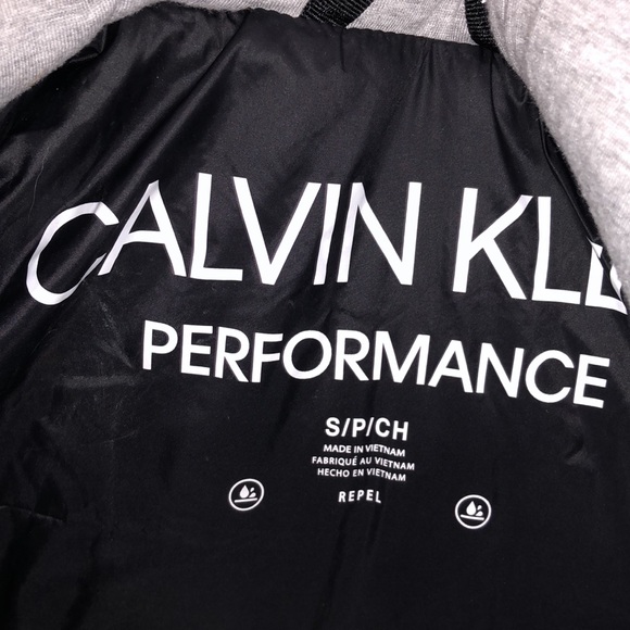 CALVIN KLEIN VEST - Picture 9 of 10